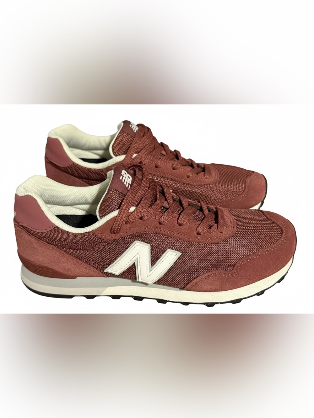 New Balance Women’s 515 Sneakers in Washed Burgundy, Size 9.5 - Picture 2 of 8